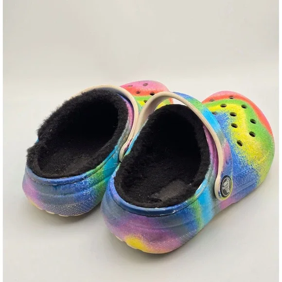 Crocs Kids Classic Lined Clog Rainbow Tie Dye Fur Slip On Shoes Size C10 - Picture 3 of 8